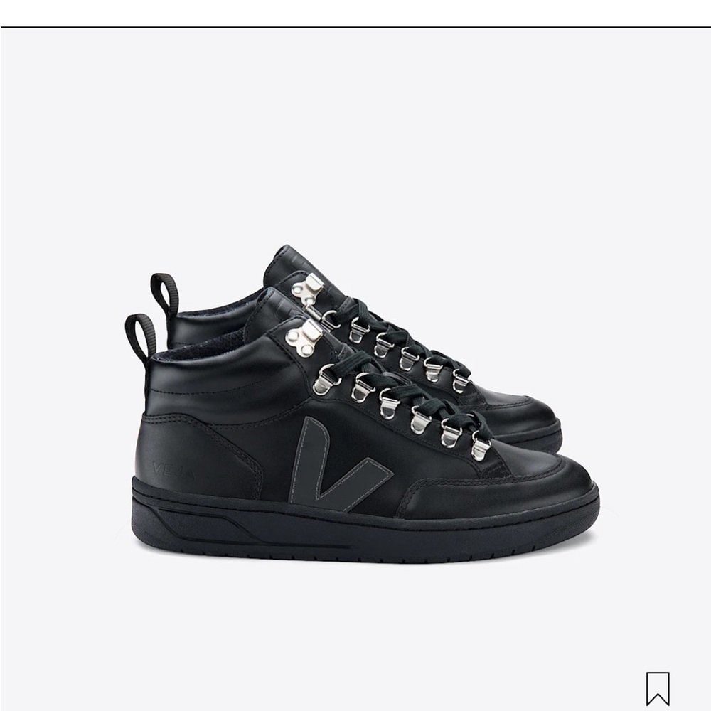 Veja Black Leather Sneakers